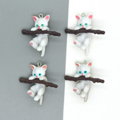 2 bucăți Kawaii care mușcă crengă de copac pisică rășină brelocuri pentru brelocuri colier pandantiv accesoriu bricolaj 3D meșteșuguri animale bijuterii face