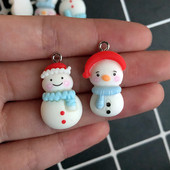 Se amestecă 10 bucăți/pachet Kawaii Om de zăpadă Breloc din rășină Pandantiv minunat cu desen cu spate plat pentru cercei, brățară, bijuterii DIY