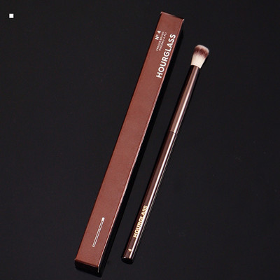 ПЯСЪЧЕН ЧАСОВНИК Четки за грим Руж Пудра Основа Контур Сенки за очи Коректор Очна линия Размазване Четки с метална дръжка