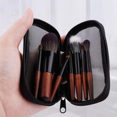 Set de pensule de machiaj portabile de 9 buc. Minicosmetic Brush Pudră pentru fond Fard de obraz Fard de sprâncene înflorit Fard de pleoape Blending Brush Kit