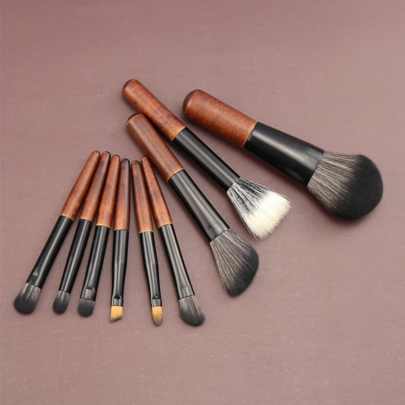 Set de pensule de machiaj portabile de 9 buc. Minicosmetic Brush Pudră pentru fond Fard de obraz Fard de sprâncene înflorit Fard de pleoape Blending Brush Kit