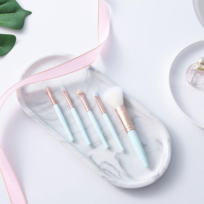 5db/szett Sminkefék Eszközkészlet Kozmetikai púder szemhéjpúder Blending Beauty Make Up Brush Finom puha ecset Maquiagem