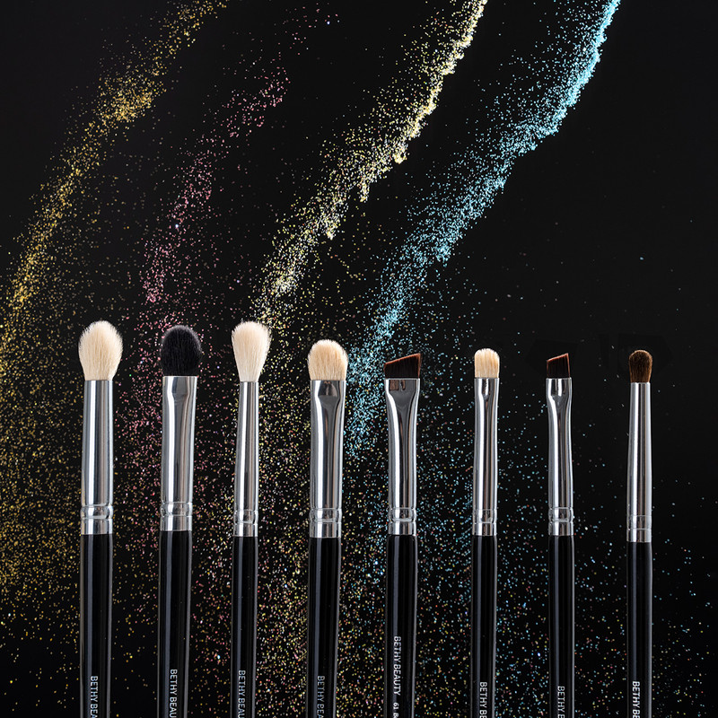 Makiažo šepetėlių rinkinys 8 vnt. Brochas Maquillaje akių šešėliai antakių ožkos plaukų sintetiniai paryškinimo skaistalai Bethy Beauty makiažo įrankiai