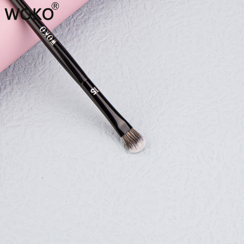 Pro 15 Pensule pentru fard de pleoape Pensule pentru fard de pleoape Pensule de machiaj pentru amestecarea ochilor mici Păr sintetic Perii profesionale pentru machiaj pentru ochi