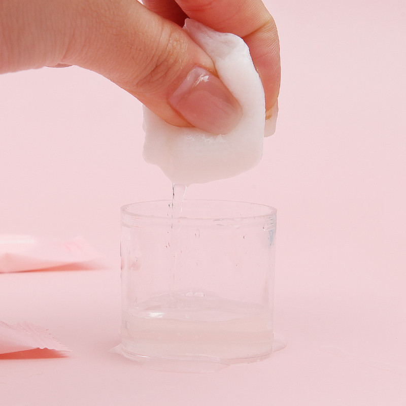 5/10/20 tk Meik-vatipadjad Reisimiseks mõeldud naturaalne kokkusurutud mähitud rätik ühekordselt kasutatavad näorätikud Maski paber DIY näoilutööriistad