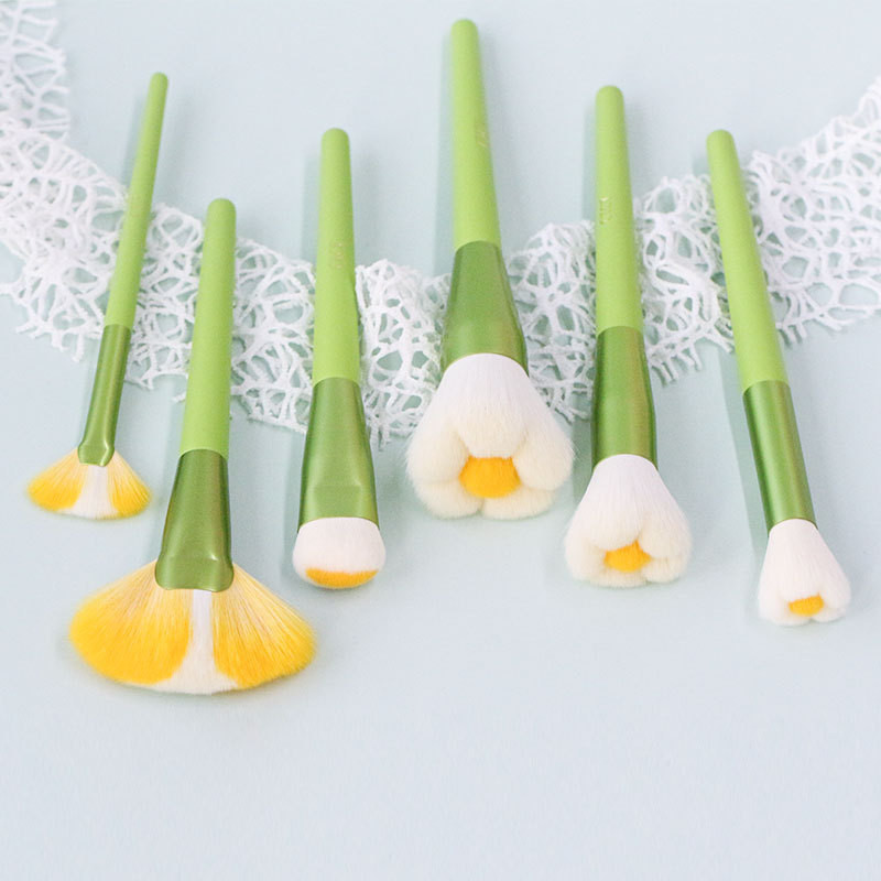 14 vnt Creative Daisy makiažo šepetėlių rinkinys laisvos pudros akių šešėlių maskavimo priemonė Highlight Flower Brush Super Soft Beauty Cosmetics Tools