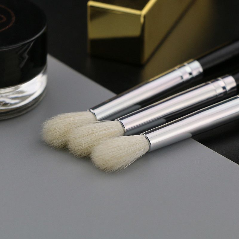 BEILI #224 Természetes kecskeszőr szemhéjpúder smink ecset Small Eye Blending 1 részes sminkecset csillogó fekete nyéllel