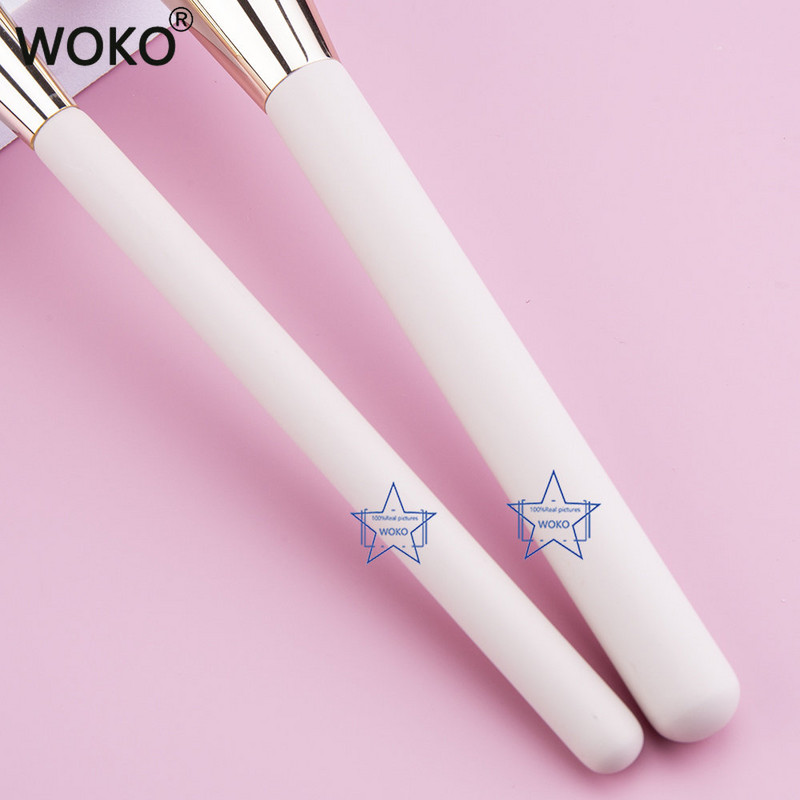 1/2 komada Rare Liquid Touch Četkica za podlogu Trokutasta četkica za korektor Lice Liquid Cream Powder Building Coverage Beauty Alat