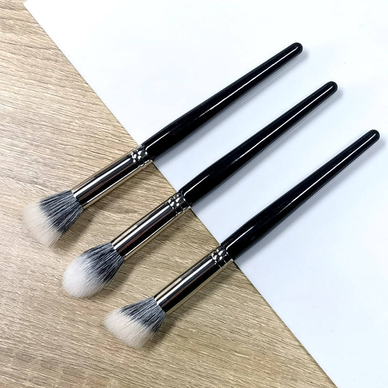 Stippling Highlight Brush Blush Fa nyél Gyapjú haj Multifunkcionális korrektor maszk alapozó smink ecsetek szépségápolási eszköz