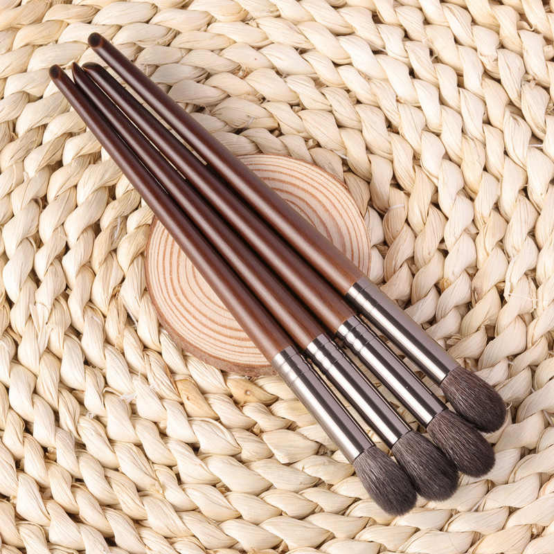 OVW 1 vnt Didelis maišomas šepetėlis ožkos plaukų kupolo formos makiažo šepečiai Daugiafunkcis profesionalus kosmetinis makiažo įrankis akių šešėliams