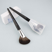 S72 Sickle Contour perie de machiaj ventilator cu peri moi, fără sudură, pudră de fixare, perie de machiaj pentru sculptarea conturului, cu carcasă