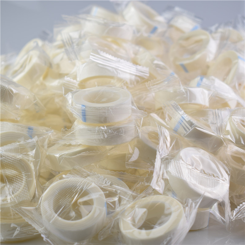 Extensie de gene sub plasture Bandă medicală adezivă nețesută respirabilă pentru grefa gene false Tampoane pentru ochi fără scame
