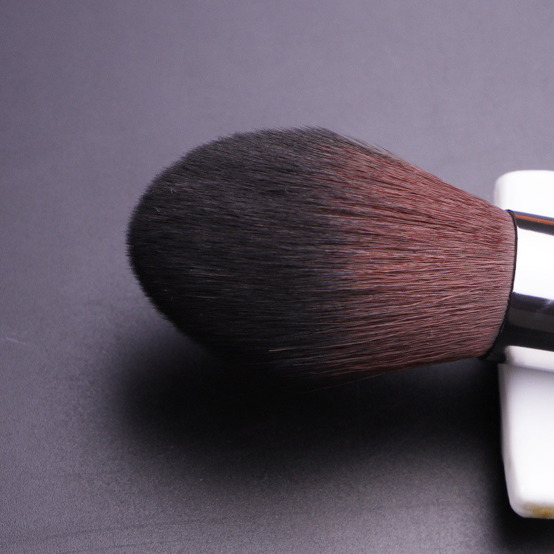 Pensă profesională pentru fard de obraz #160Lemn natural ondulat fibră sintetică înclinată pentru fard de obraz Instrument de machiaj