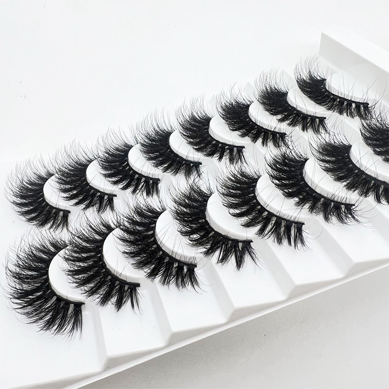 Paket prirodnih trepavica od nerca Veleprodaja 8 pari umjetnih umjetnih ekstenzija trepavica 3D umjetnih trepavica u punoj traci Set u rasutom stanju