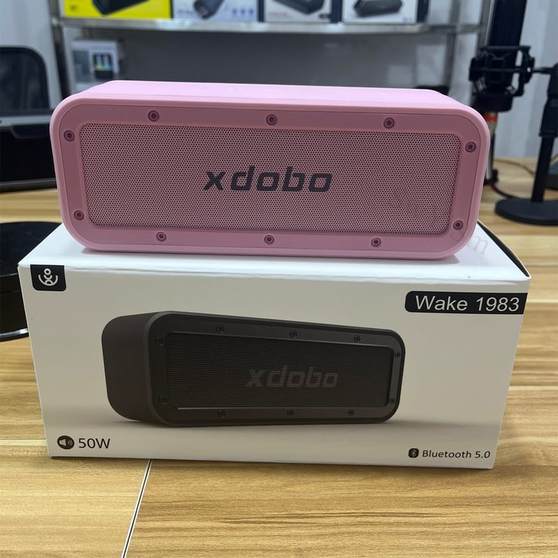XDOBO 1983 50 W didelės galios „Bluetooth“ žaidimų garsiakalbiai TWS 3D stereo žemųjų dažnių garsiakalbis belaidis garso kolonėlė, nešiojama lauke, atspari vandeniui