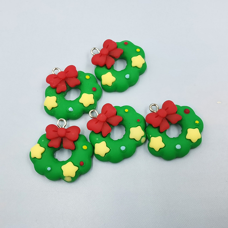 10Pcs Circle Green Leaf Christmas Charms Kawaii Smola Privjesak Charm za Naušnice Narukvica Privjesak za ključeve Diy dječja izrada nakita C1090