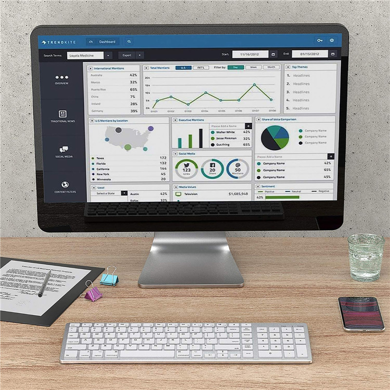 Itin plona belaidė „Bluetooth“ klaviatūra, suderinama su „Mac OS“ / „iOS“ / „iPad OS“ įkraunama klaviatūra, skirta „MacBook“