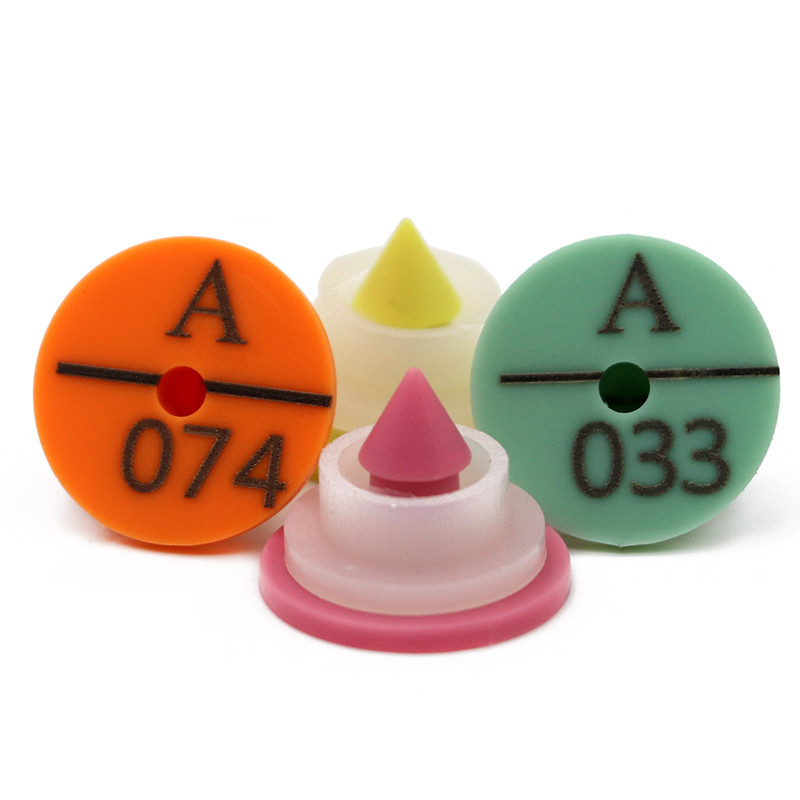 100 buc. Semne de etichetă pentru urechi de iepure de oaie cu cercei de tastare cu laser pentru ureche, 4 culori, card de identificare pentru animale de fermă