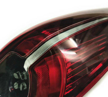 1 брой 2019-2021 Led задна светлина за Mazda3 Saloon Само задна лампа за Axela Паркинг Сигнал за завиване Не е подходящ хечбек