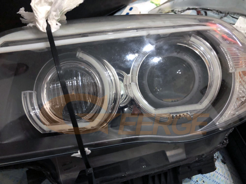 BMW 1-es sorozathoz E82 E88 E87 E81 RF Remote Bluetooth APP Multi Color Crystal DTM M4 Style RGB LED Angel Eyes Kit halo gyűrűk