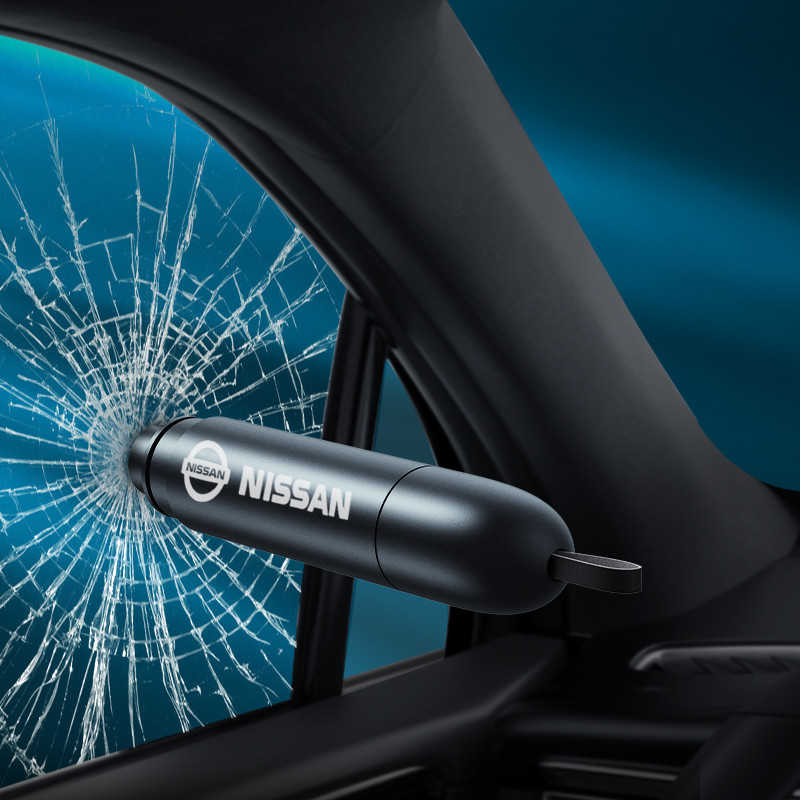 Ciocan de evacuare pentru mașină Dispărător de ferestre Poanson Cutter centură de siguranță Instrument de urgență pentru mașină pentru Nissan Juke Qashqai Patrol