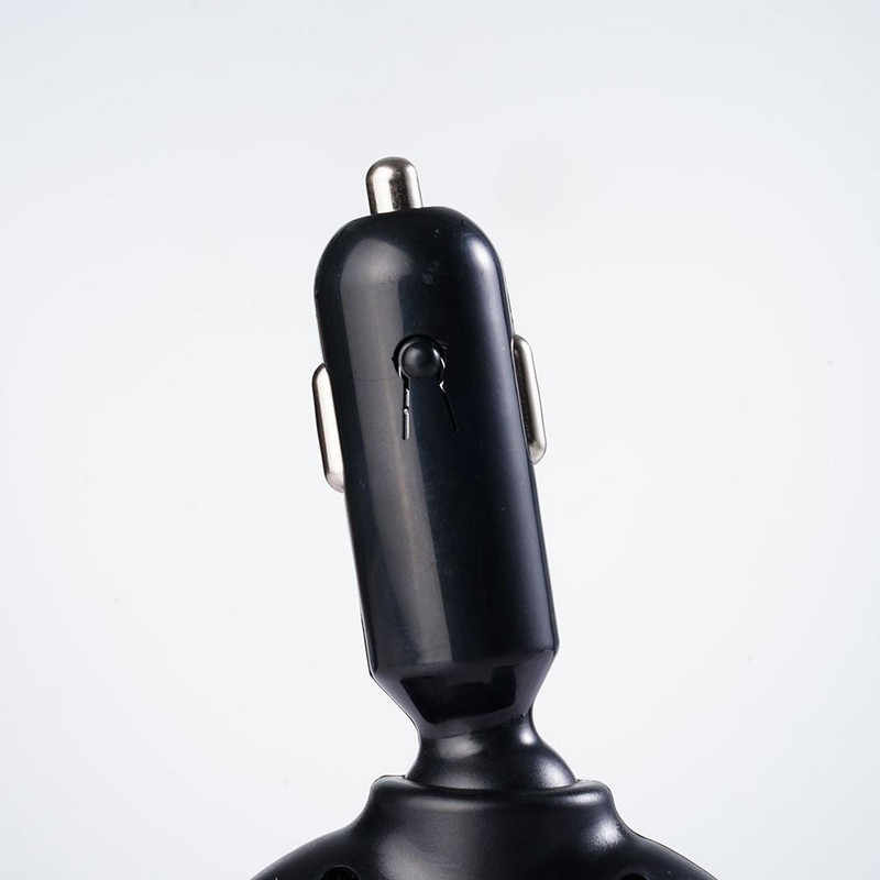 Brichetă într-o mașină Priză universală 12v-24v Splitter dublu Adaptor de alimentare USB Display 3.1a Încărcător 120w cu Volt auto N5w5