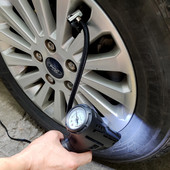 Mini lanternă portabilă portabilă, 12V, pompă de aer pentru umflarea anvelopelor pentru vehicule