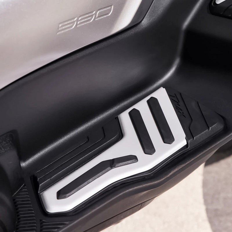 TMAX 560 Accesorii pentru Yamaha T-MAX TMAX560 T-MAX560 2022 Pedale de motociclete Suporturi pentru picioare Suporturi noi din plastic ABS T MAX560
