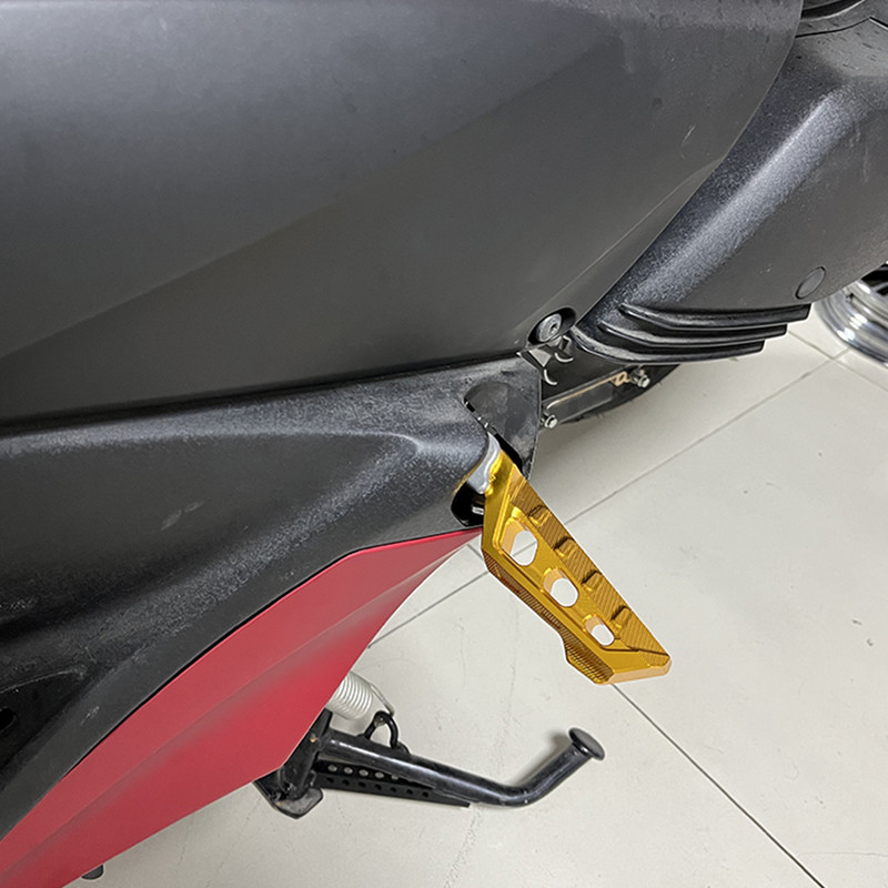 Accesorii pentru motociclete XMAX Suport pentru picioare pentru pasager din spate Suport pentru picioare Pedale Pedale anti-alunecare pentru YAMAHA XMAX 125 250 300 X-MAX 400