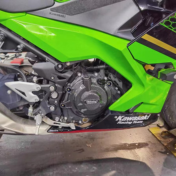 за Kawasaki Ninja 400 2018-2022 печат от въглеродни влакна Защитен капак на мотоциклетния двигател