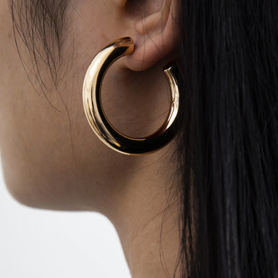Ingemark 2021 Нови големи кръгли обеци с обръч за жени Ретро модни изявления Златен цвят Пънк обеци с чар Парти бижута за уши