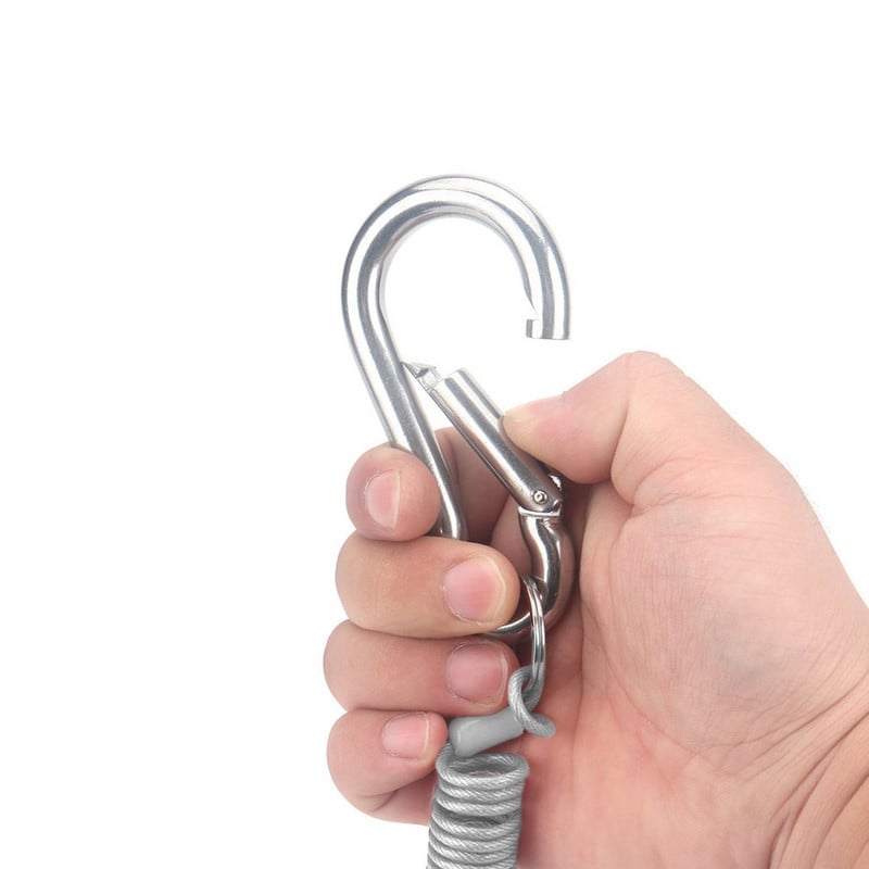 1,5 M kelioninė priekaba, lengvai suvyniotas laidas, apsaugantis nuo pametimo, lengvai montuojamas su spyruokliniu segtuku.