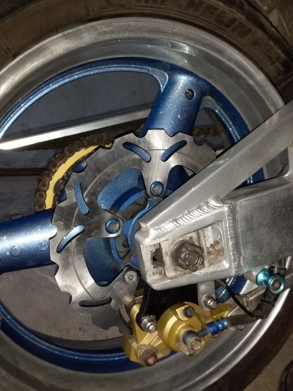 BIKINGBOY Disc frana spate Disc Rotor Bandit GSF 600 / S 95-04 03 GSF1200S 95-05 GSF 1200 S ABS 97 98 99 00 GSF 650 / S 05 06 07