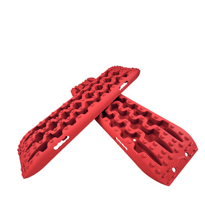 Lanțuri de zăpadă în afara bordului mașinii 10T Placă antiderapante de autosalvare Echipament de urgență cu auto-conducere Asistență la tracțiune cu nisip noroiat