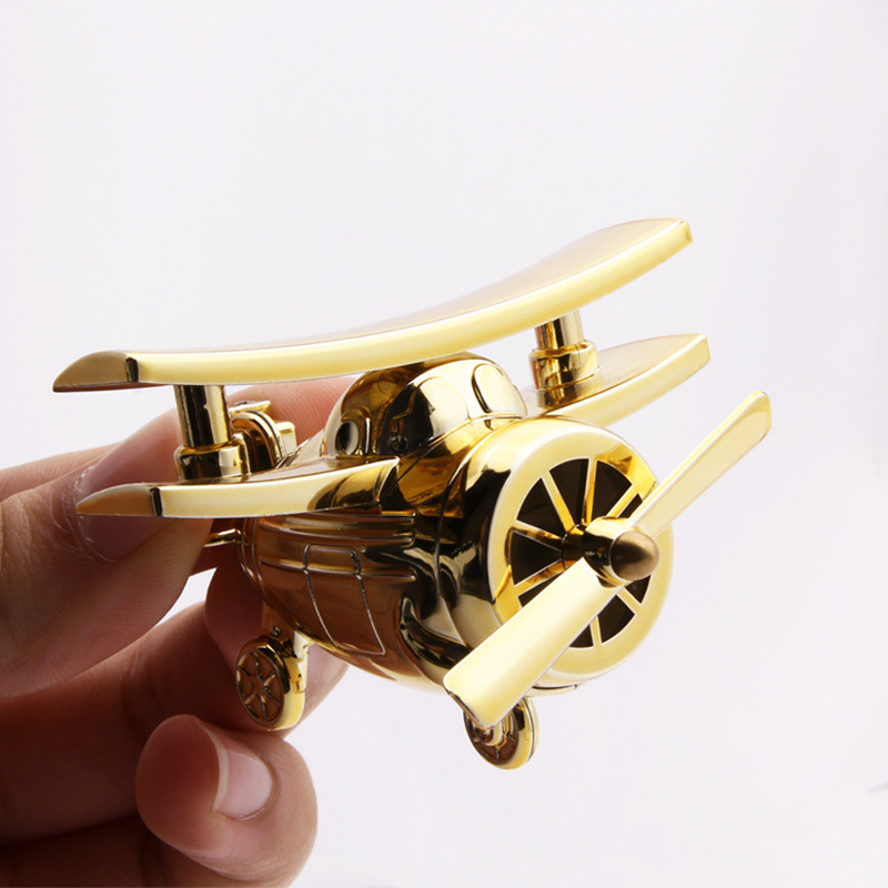 Autós légfrissítő Kreatív repülőgépmodellezés Propeller Outlet Fragrance Auto Fragrance Ornament Accesoriok
