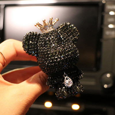 Coroană creativă diamant drăguț urs mașină violență urs parfum clemă de parfum orificiu de aer aromă decor mașină mai proaspăt drăguț