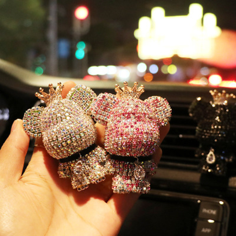 Coroană creativă diamant drăguț urs mașină violență urs parfum clemă de parfum orificiu de aer aromă decor mașină mai proaspăt drăguț