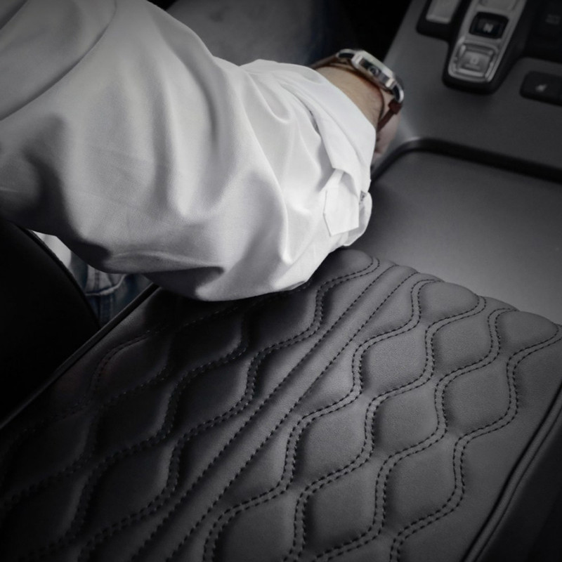 Automobilio centrinis porankis Pad Wave Siuvinėjimas PU Odinis Automobilio Porankis Kilimėlis Centrinė Konsolė Porankio Apsauginė Pagalvėlė Pakelkite Porankį