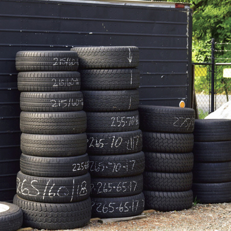 3 buc. Roți de mașină, anvelope, vopsea uleioasă, pix, auto, cauciuc, banda de rulare, CD, metal, vopsea permanentă, pix pentru vopsea auto