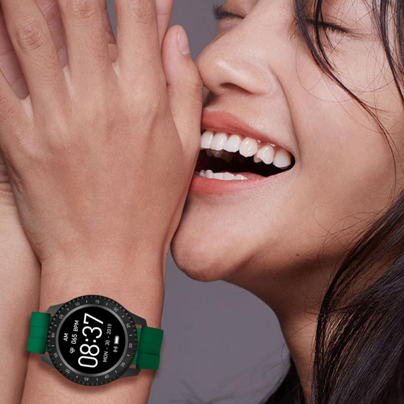 Ceas inteligent F17 Frecvență cardiacă Tensiunea arterială Monitorizare fitness Ceas inteligent Mod multi-sport Brățară inteligentă rezistentă la apă IP67