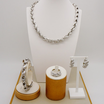 Най-новите Италия Бразилия Дубай Позлатен златен цвят Луксозен комплект бижута Висококачествен дамски комплект бижута Колие за сватбено парти Гривна Комплект бижута