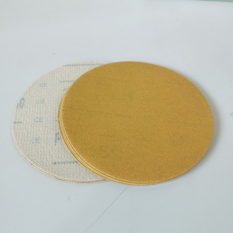 Valódi 3M236U5 "nem perforált száraz csiszolópapír 125 mm-es kerek pelyhesedő sárga homokos autófényezés Csiszolás Otthoni fapolírozás Kopásálló