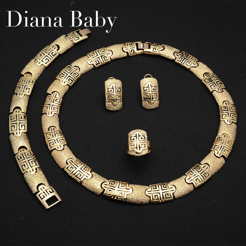 Diana Baby Klasszikus ékszerkészlet Egyszerű Elegáns Akció Fülbevaló Nyaklánc Karkötő Gyűrű Női Irodai napi viselet Találkozó