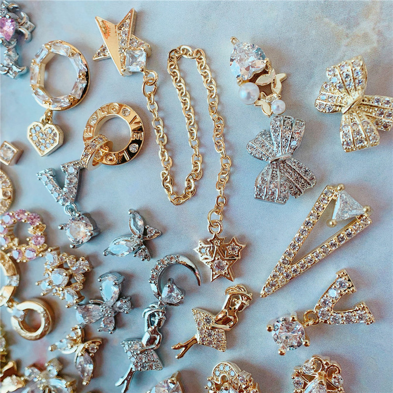 10 buc/lot Coroană de Crăciun de lux Inimă Stea Piese de artă pentru unghii Cristal de zirconiu Manichiură Accesorii pentru unghii Accesorii pentru decorațiuni Charms