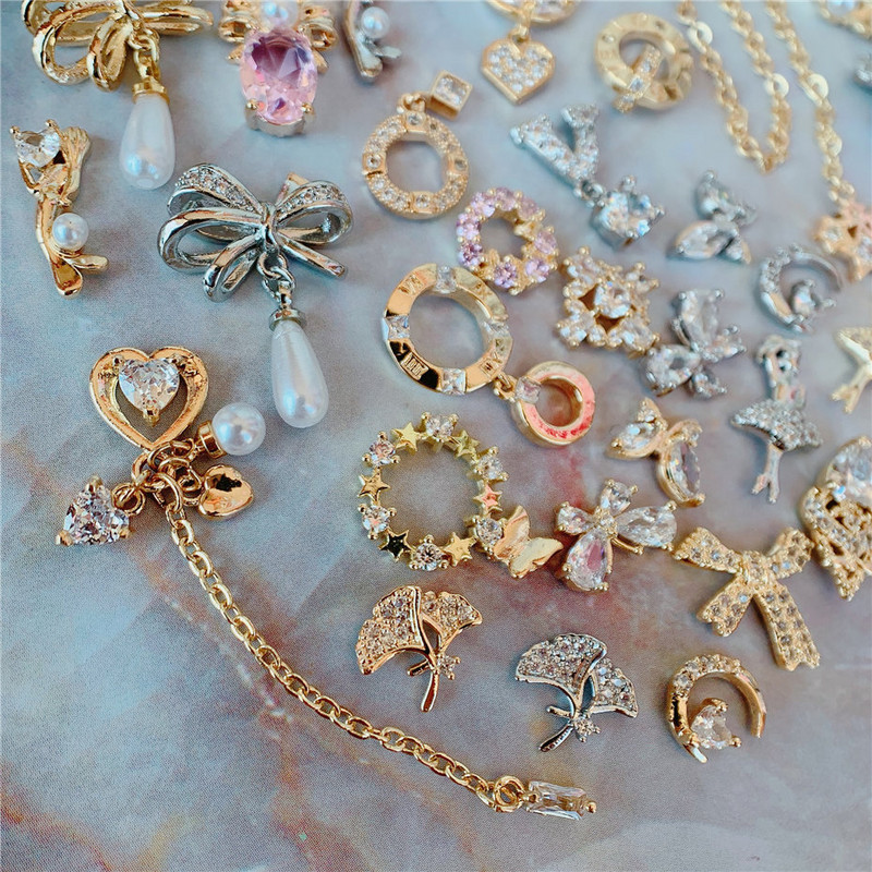 10 buc/lot Coroană de Crăciun de lux Inimă Stea Piese de artă pentru unghii Cristal de zirconiu Manichiură Accesorii pentru unghii Accesorii pentru decorațiuni Charms