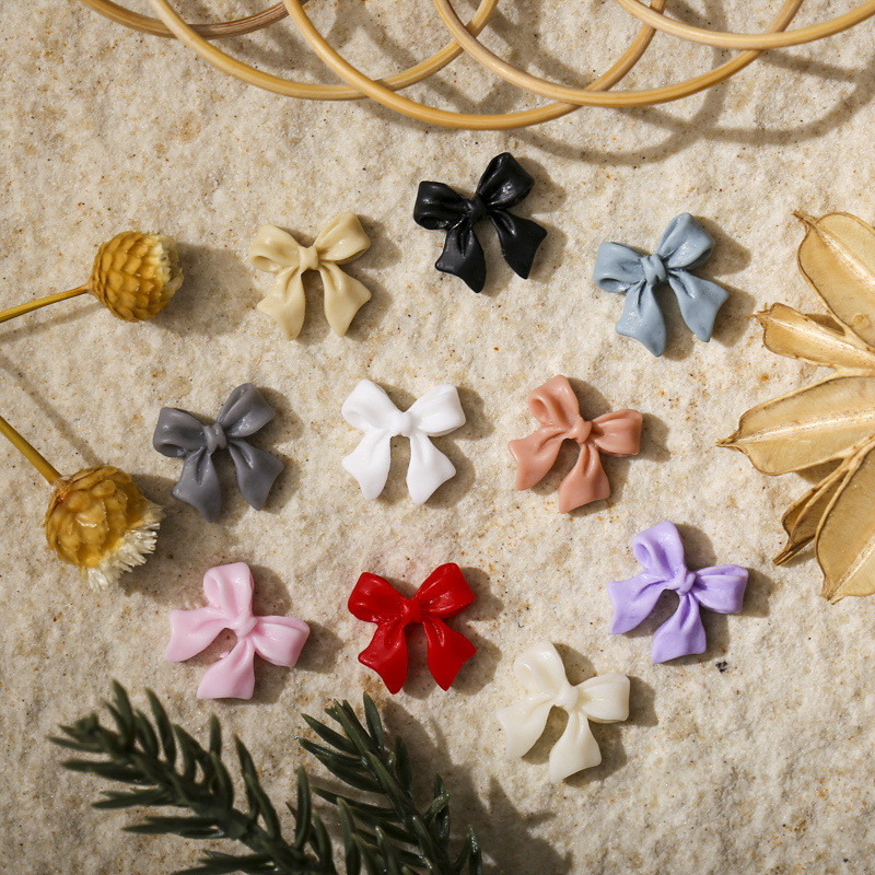 50 buc rășină mată pentru unghii mic fluture mini bijuterii web celebritate panglică cravată stereo mica carte roșie unghii stick