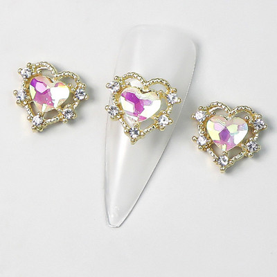 10 vnt. pilno deimantinio širdies nagų krištolinio krištolinio akmens dekoravimas 3D Valentino dienos deimantais blizgančios širdelės nagų žavesys prabangus nagų dailė