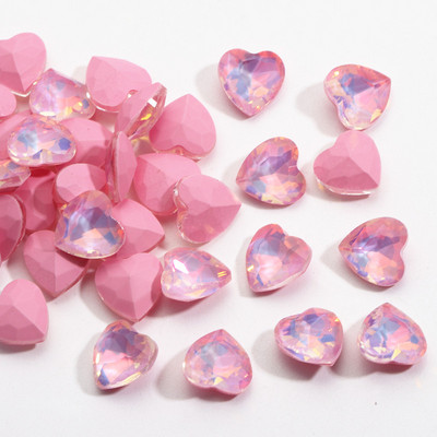 20 buc. Pietre prețioase de sticlă de sticlă în formă de inimă, strălucitoare colorate, pentru decalcomanii 3D, decorațiuni pentru unghii, 8x8mm.