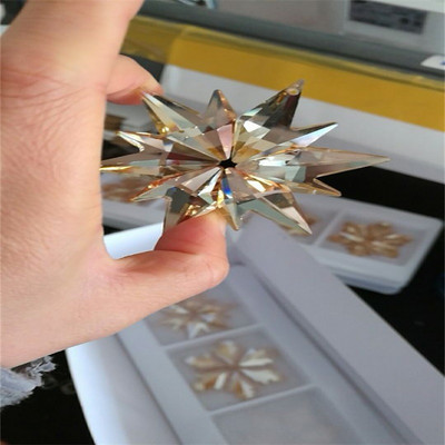 Fulgi de zăpadă din cristal transparent Ornamente de decorare pentru pandantiv pentru mașină. Prindetor de soare, fulgi de nea pentru agățat, accesorii pentru ornamente, cadouri de Crăciun