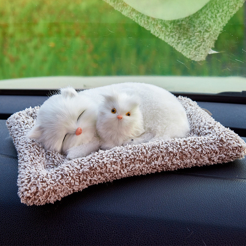 Mașină generală pisică de companie ornamente pentru păpuși pisică persană simulare de pluș pisică tigrată deodorant cu cărbune activat purificarea aerului fată doamnă